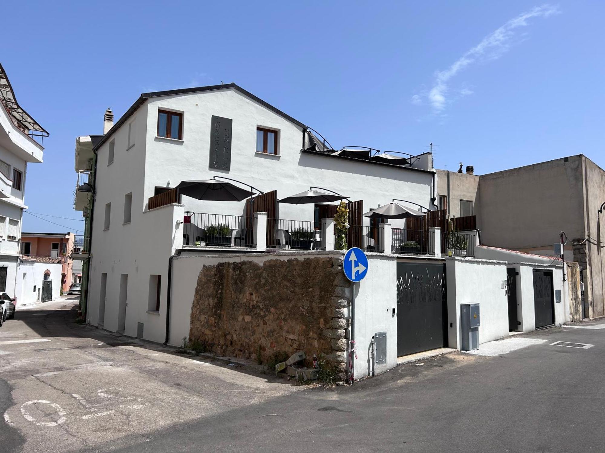 Longevity Hotel
