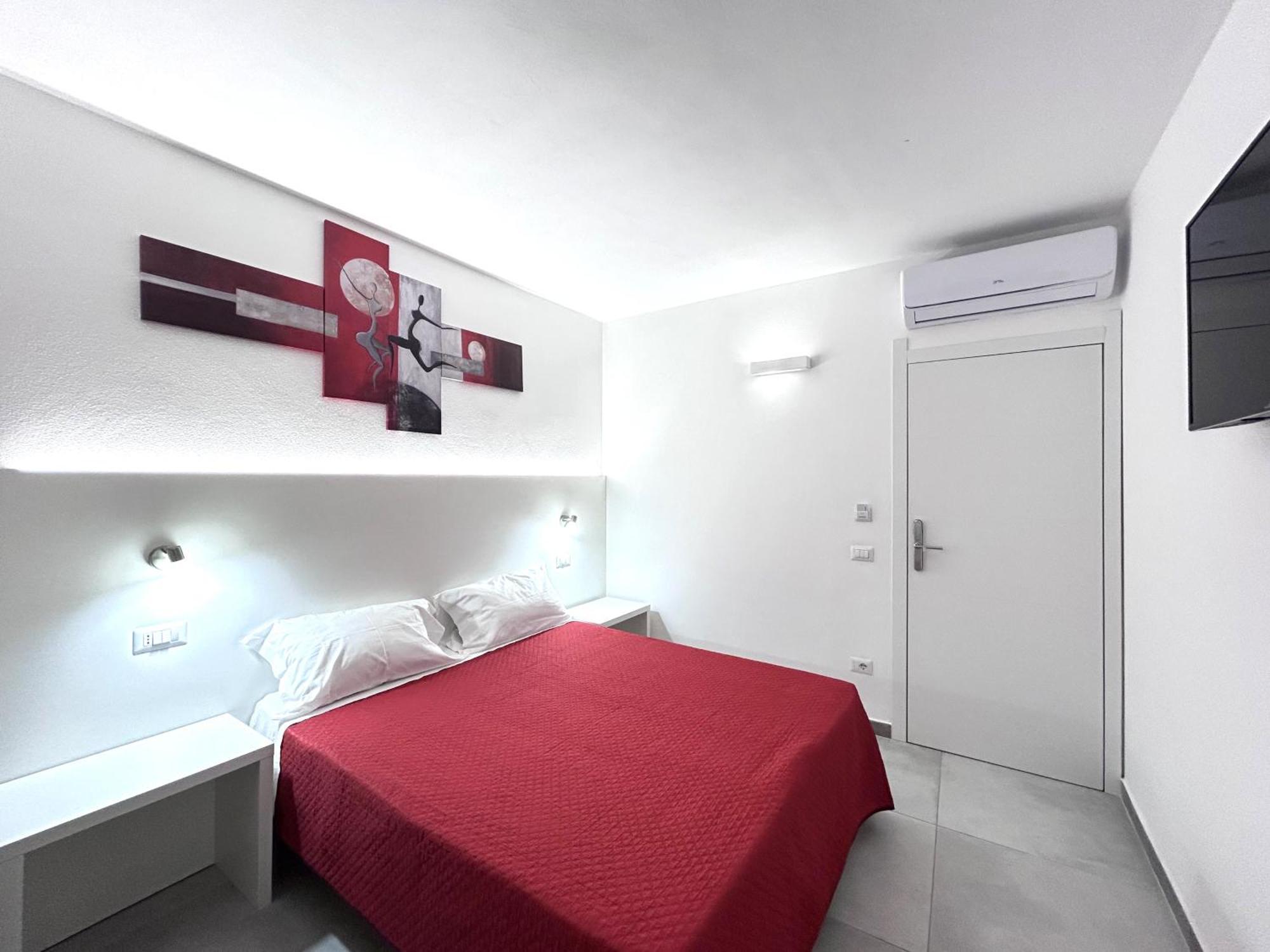 Longevity Hotel